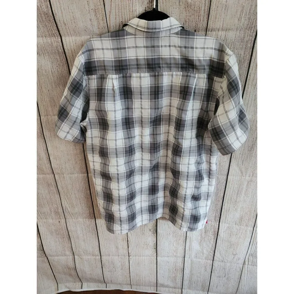 The North Face Men's Large Gray Button Down Shirt